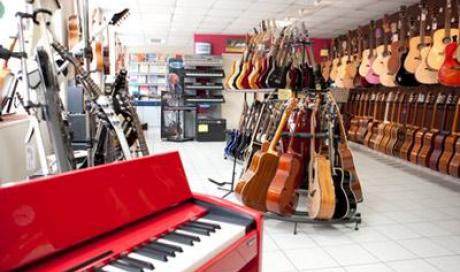 Location d’instruments musicaux par mois pour tous vos besoins d’apprentissage ou de spectacles Oyonnax